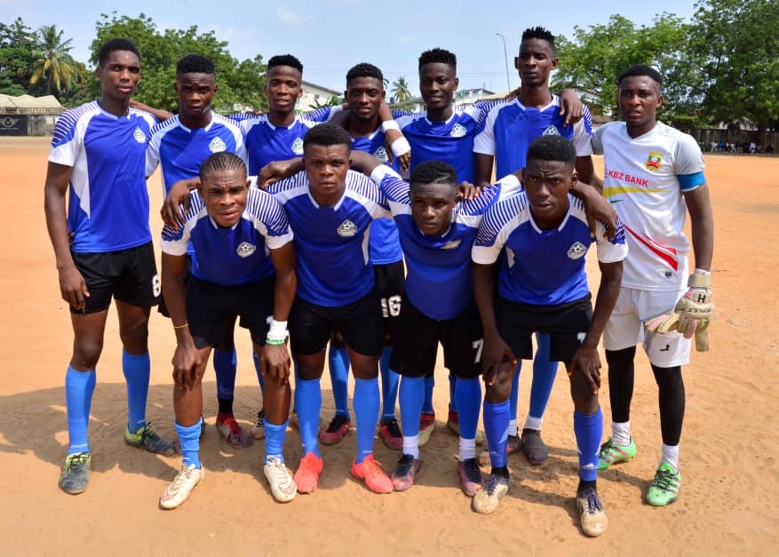 Team in blue and white